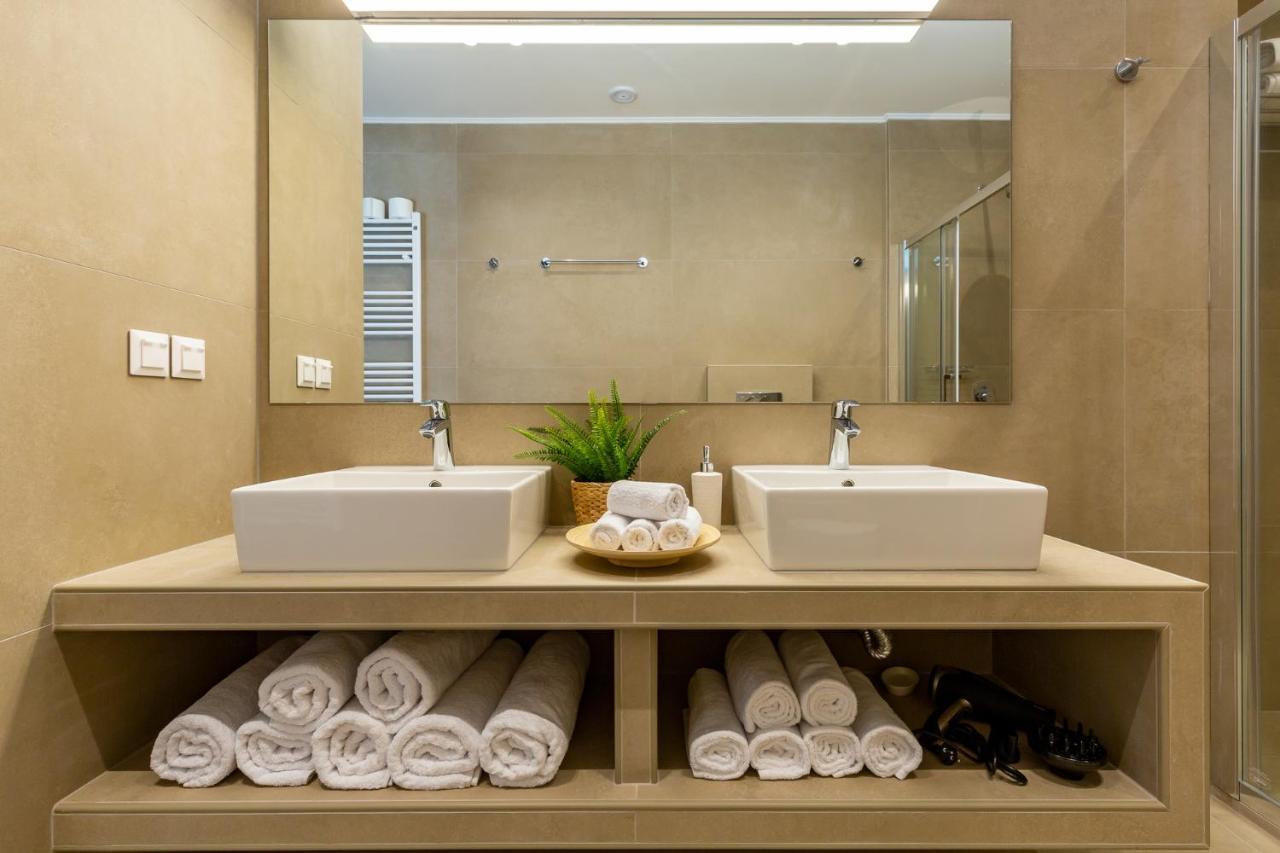 סקופלוס טאון Villa Politimi Luxury Retreat מראה חיצוני תמונה